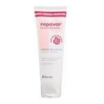 Manos con una Rosa: Análisis y Comparativa de los Mejores Productos de Belleza para Cuidar y Embellecer tus Manos